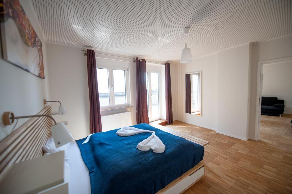 Nonstop Hotel Augsburg - Ubernacht - Hostelhotelhome Room photo