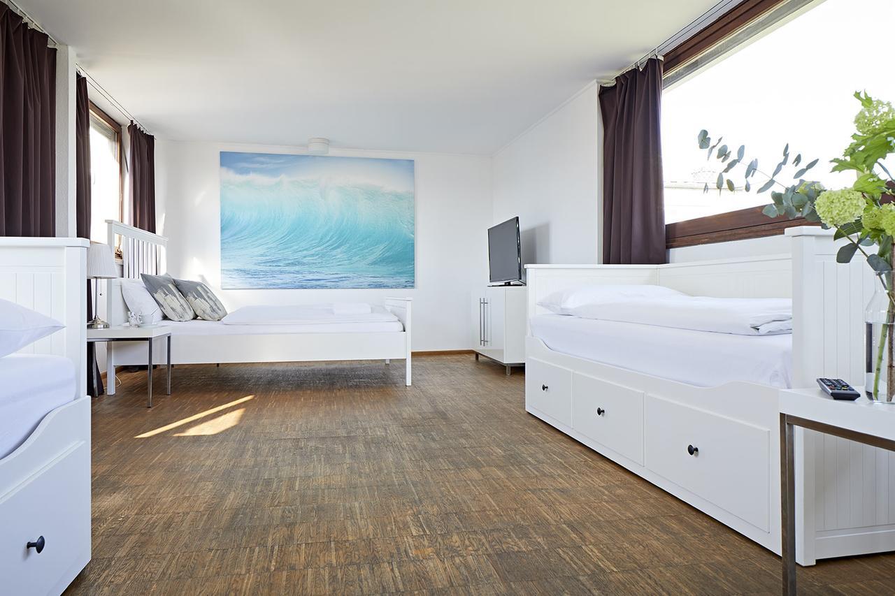 Nonstop Hotel Augsburg - Ubernacht - Hostelhotelhome Exterior photo